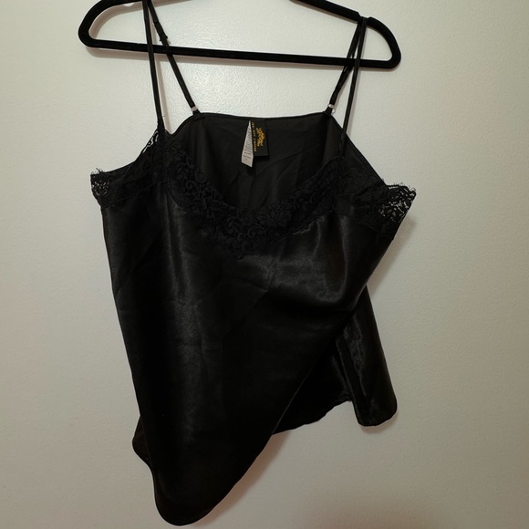 Satin Night Gown & Pyjama Set - Picture 2 of 5